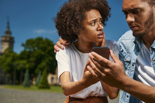 Comment organiser une soirée de dégustation de vins et fromages suisses dans un bar à vin ?